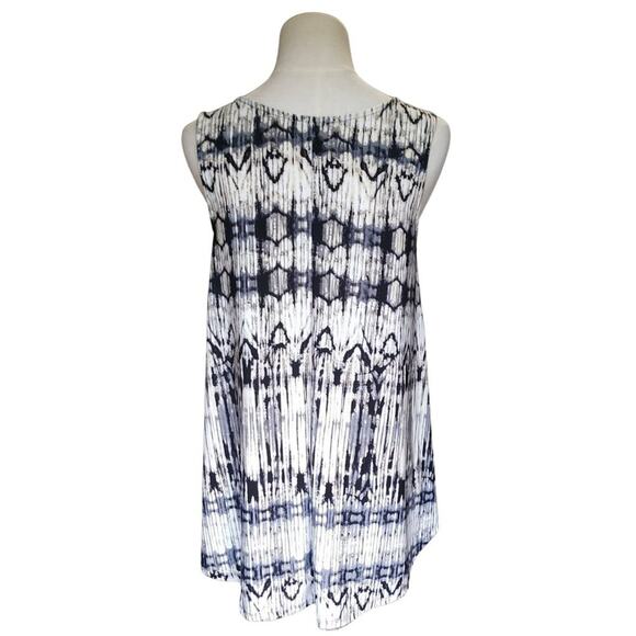 Ava & Grace Sleeveless Tunic Top - Picture 4 of 6